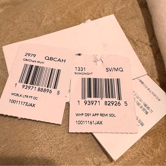 NWT Coach Remi Saddle Bag With Whipstitch Daisy Applique WITH card case - Picture 6 of 10